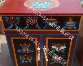 果洛传统蒙古家具